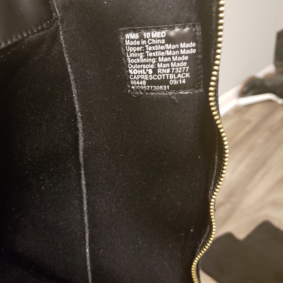 Knee high boots with gold zipper on back - Picture 3 of 6